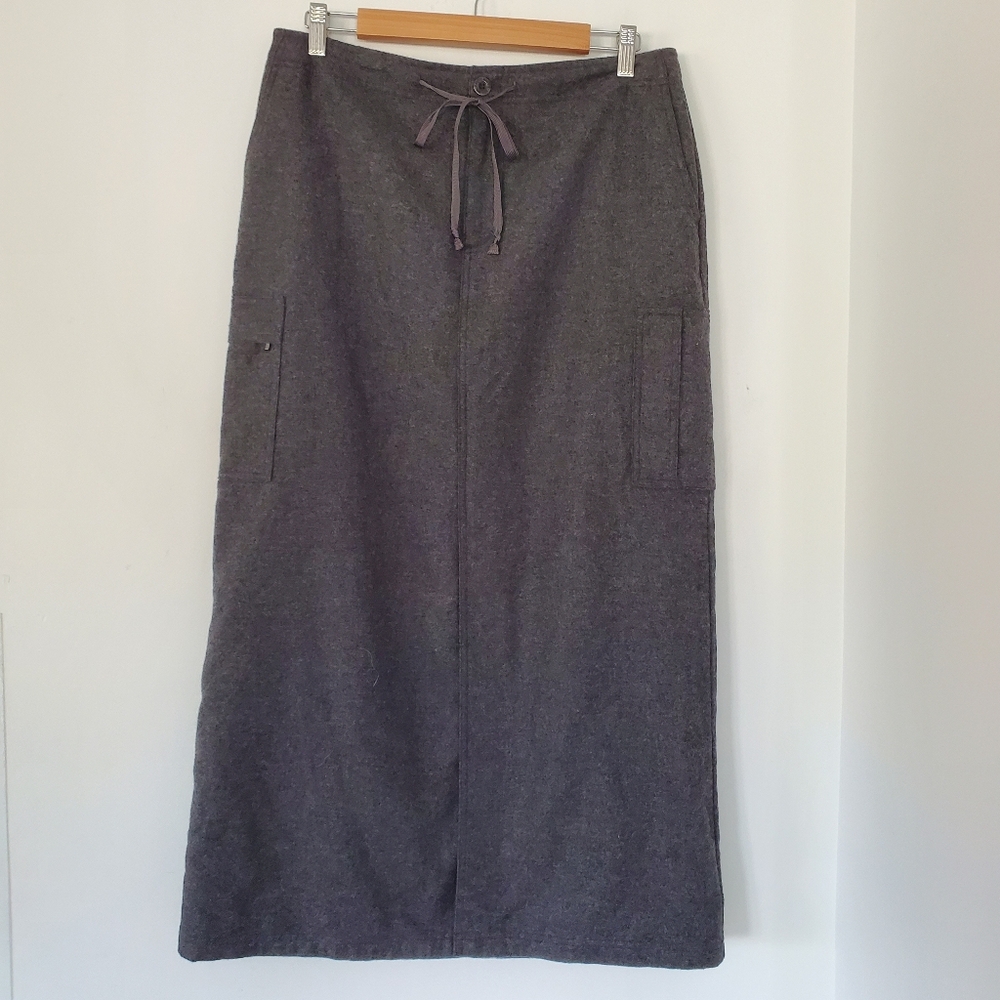 Vtg EDDIE BAUER 12 Charcoal Grey Wool Poly Cargo Midi Skirt Front Slit Scandic